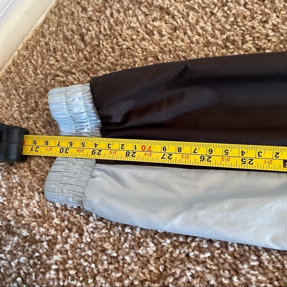 The North Face | Sheru Windbreaker Jacket | Light Blue & Black | Size Large - Picture 8 of 10